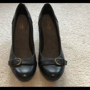 Clarks Medium heel